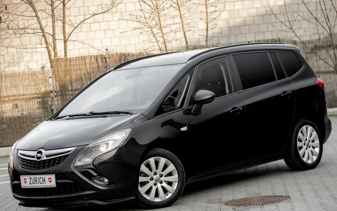 Toyota Yaris cena 59900 przebieg: 133344, rok produkcji 2021 z Puck małe 211